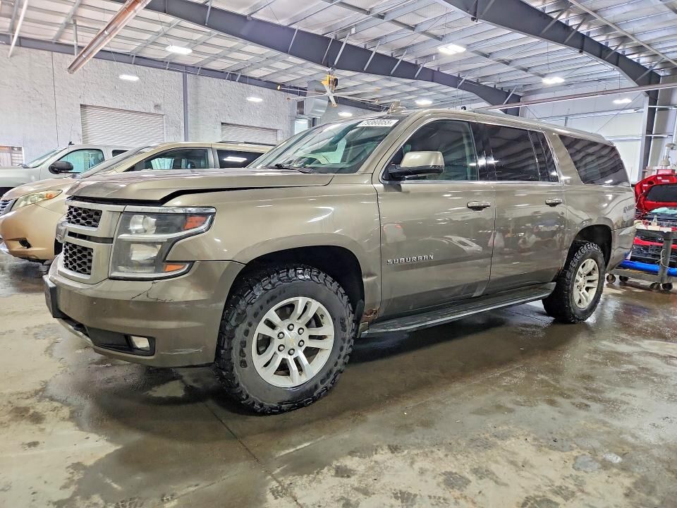 2016 CHEVROLET Suburban