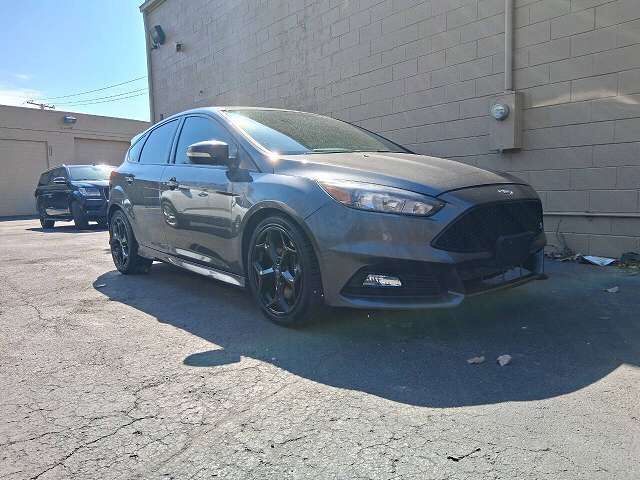 2018 FORD Focus