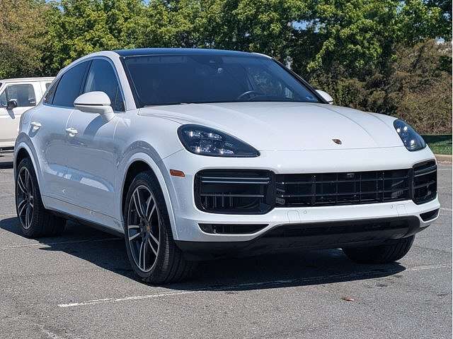2020 PORSCHE Cayenne