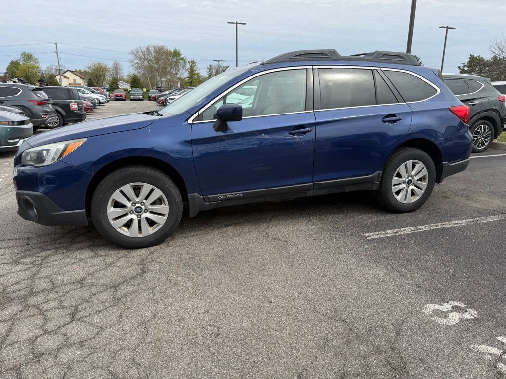 2015 SUBARU Outback