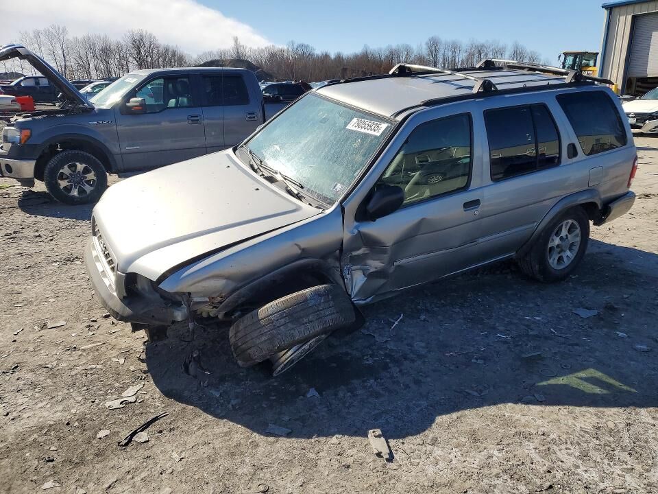 2001 NISSAN Pathfinder