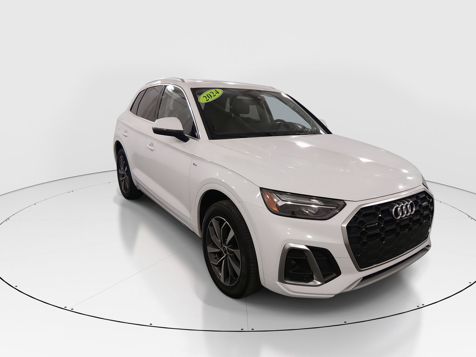 2024 AUDI Q5
