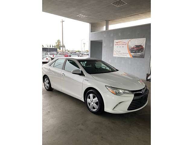 2015 TOYOTA Camry