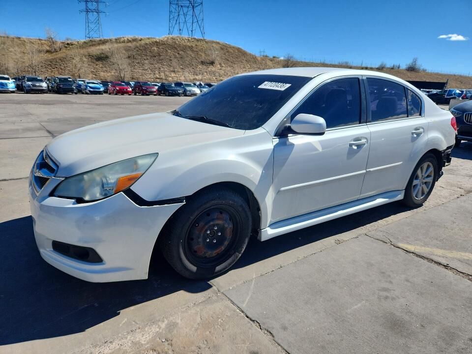 2011 SUBARU Legacy