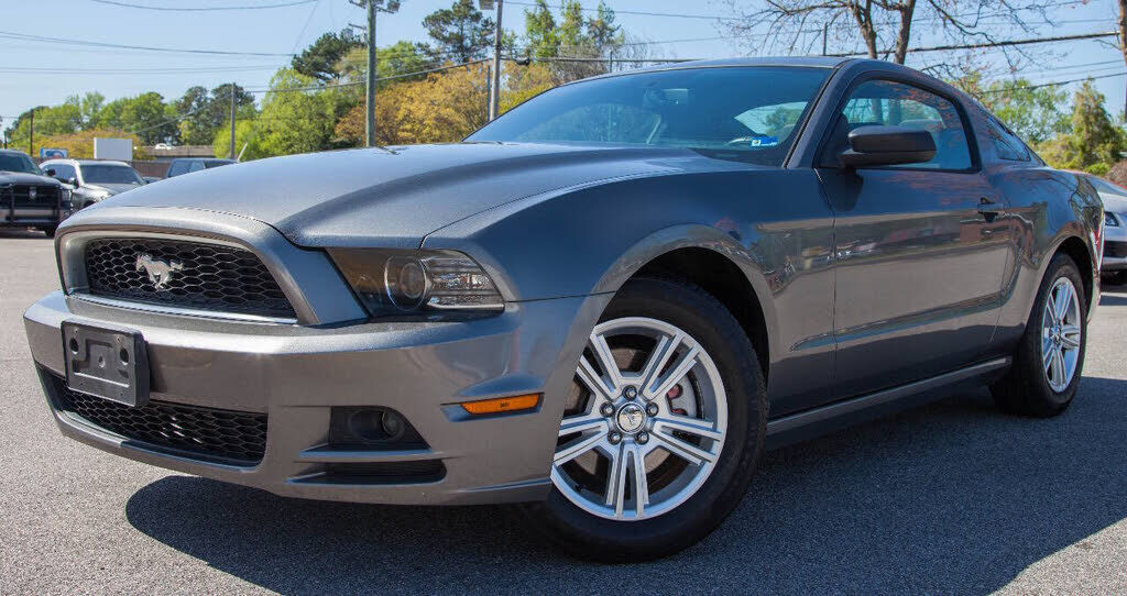 2013 FORD Mustang