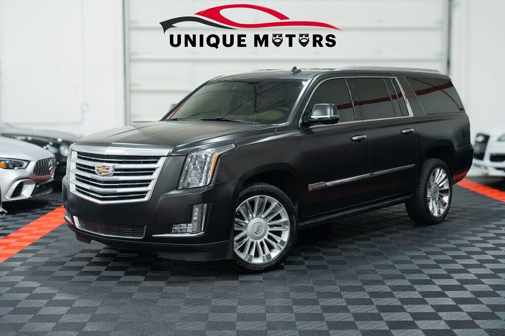 2016 CADILLAC Escalade