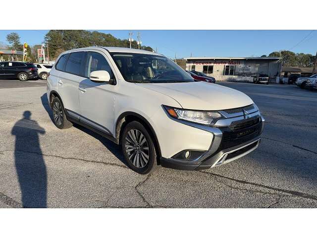 2020 MITSUBISHI Outlander