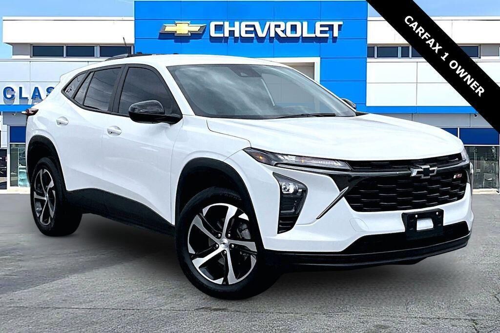 2024 CHEVROLET Trax