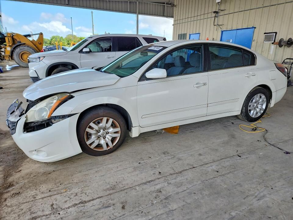 2011 NISSAN Altima