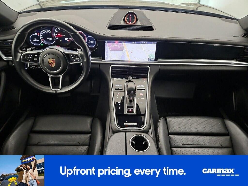 2020 PORSCHE Panamera