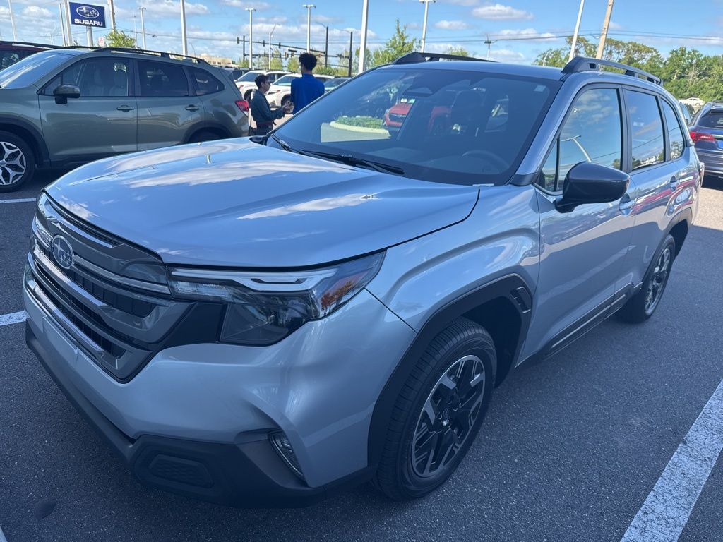2025 SUBARU Forester