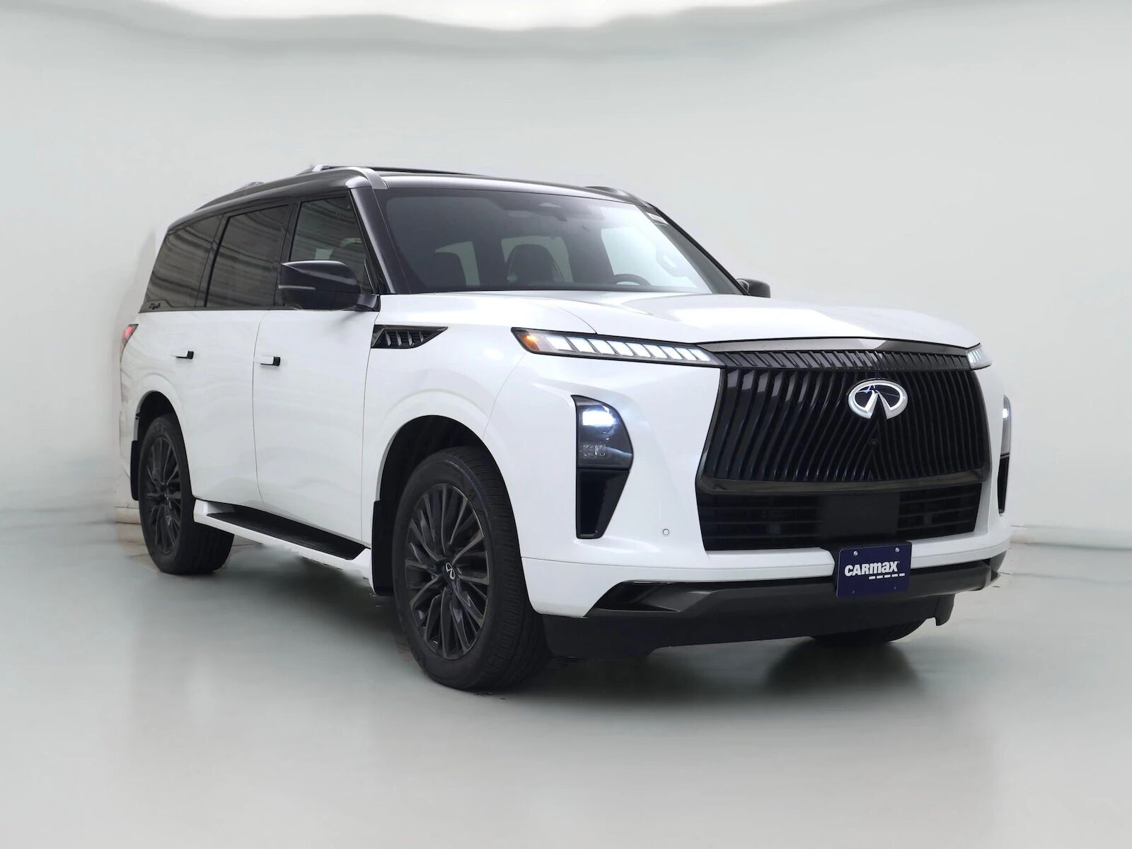 2025 INFINITI QX80