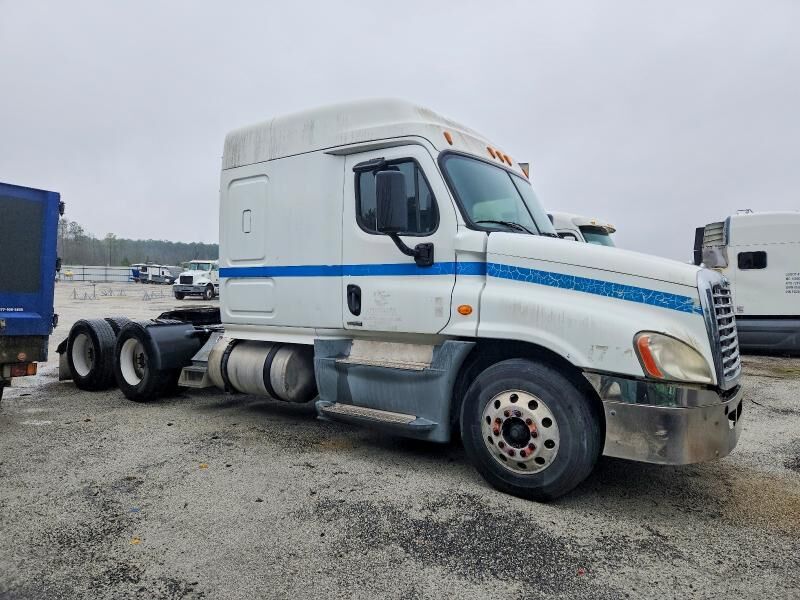 2014 FREIGHTLINER Cascadia