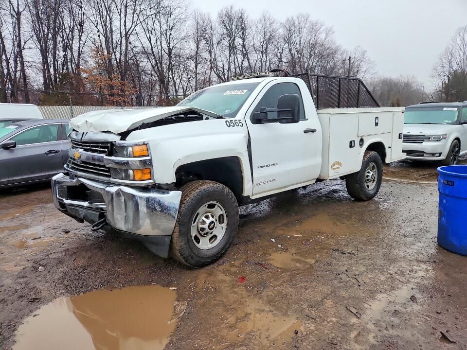 2018 CHEVROLET Silverado