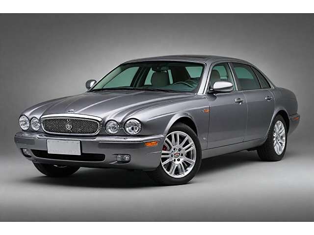 2005 JAGUAR XJ
