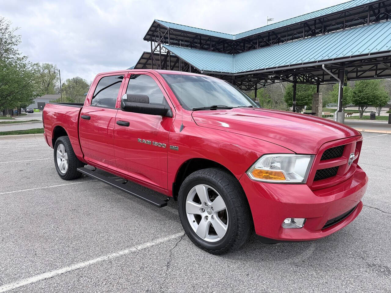 2012 DODGE Ram