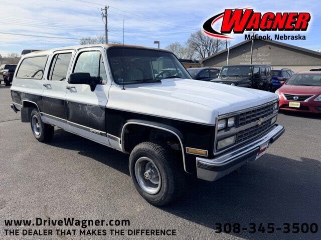 1990 CHEVROLET Suburban