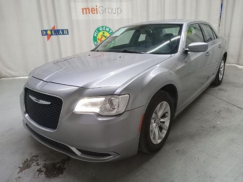 2016 CHRYSLER 300