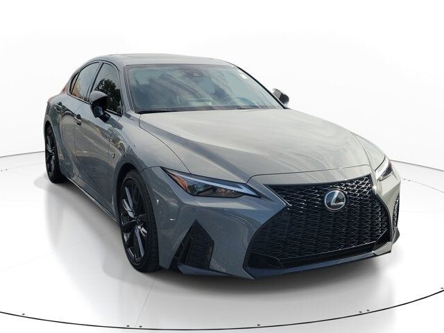 2025 LEXUS IS