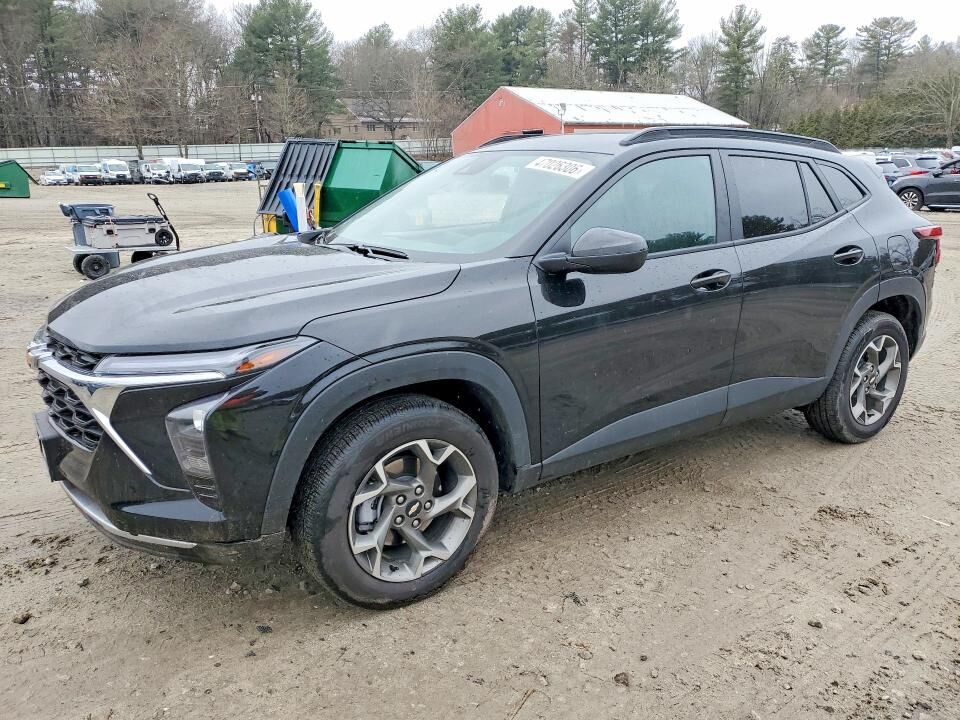 2025 CHEVROLET Trax