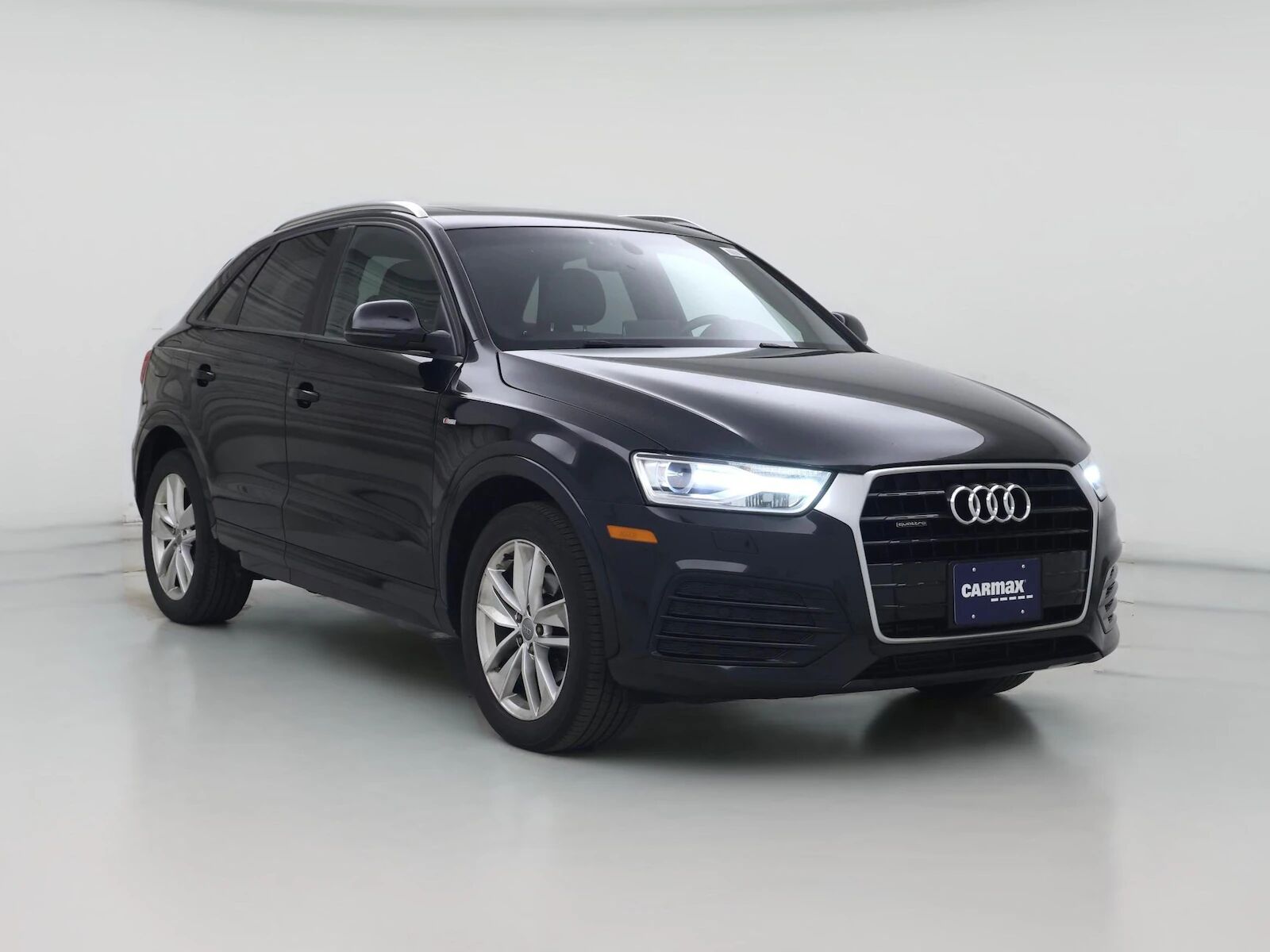 2018 AUDI Q3
