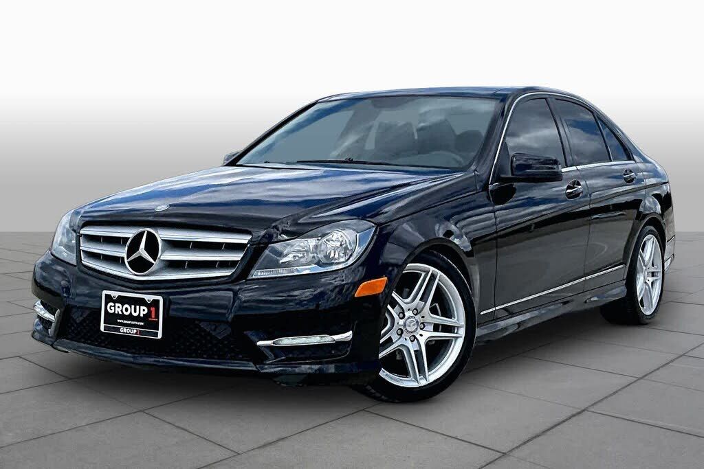 2012 MERCEDES-BENZ C-Class
