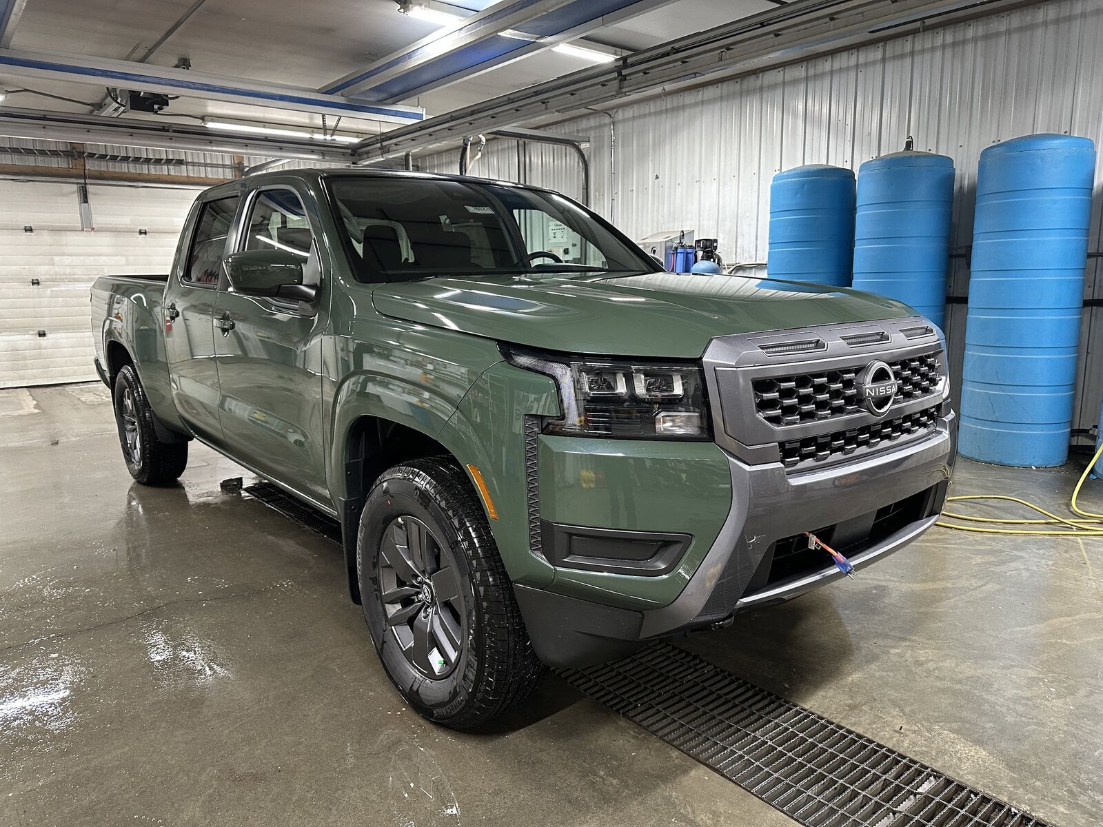 2026 NISSAN Frontier