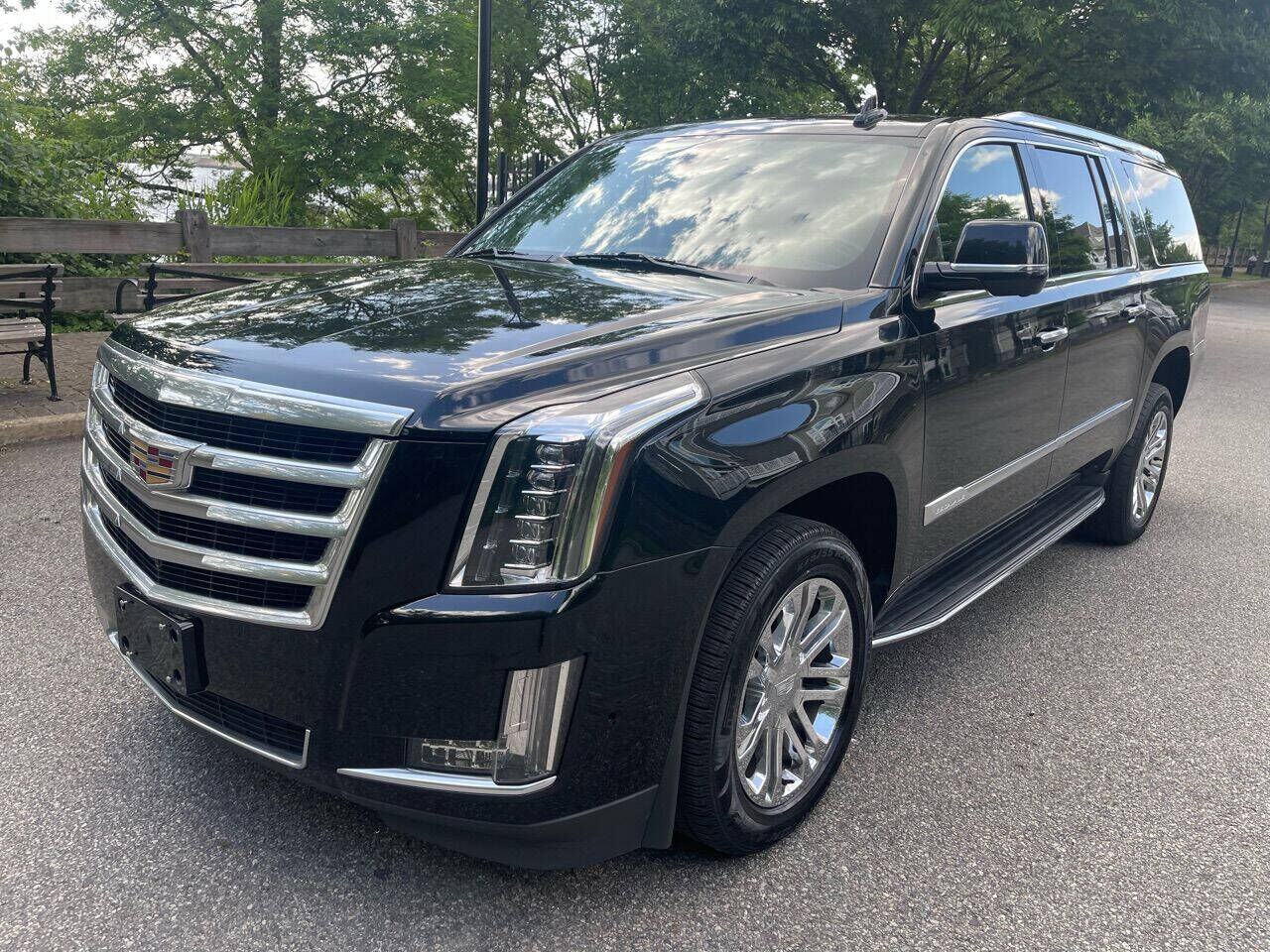 2020 CADILLAC Escalade ESV