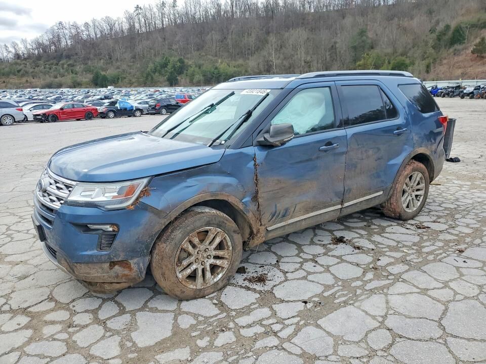2019 FORD Explorer