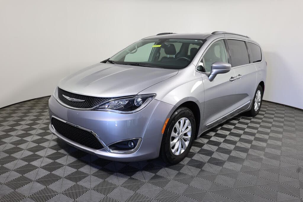 2018 CHRYSLER Pacifica