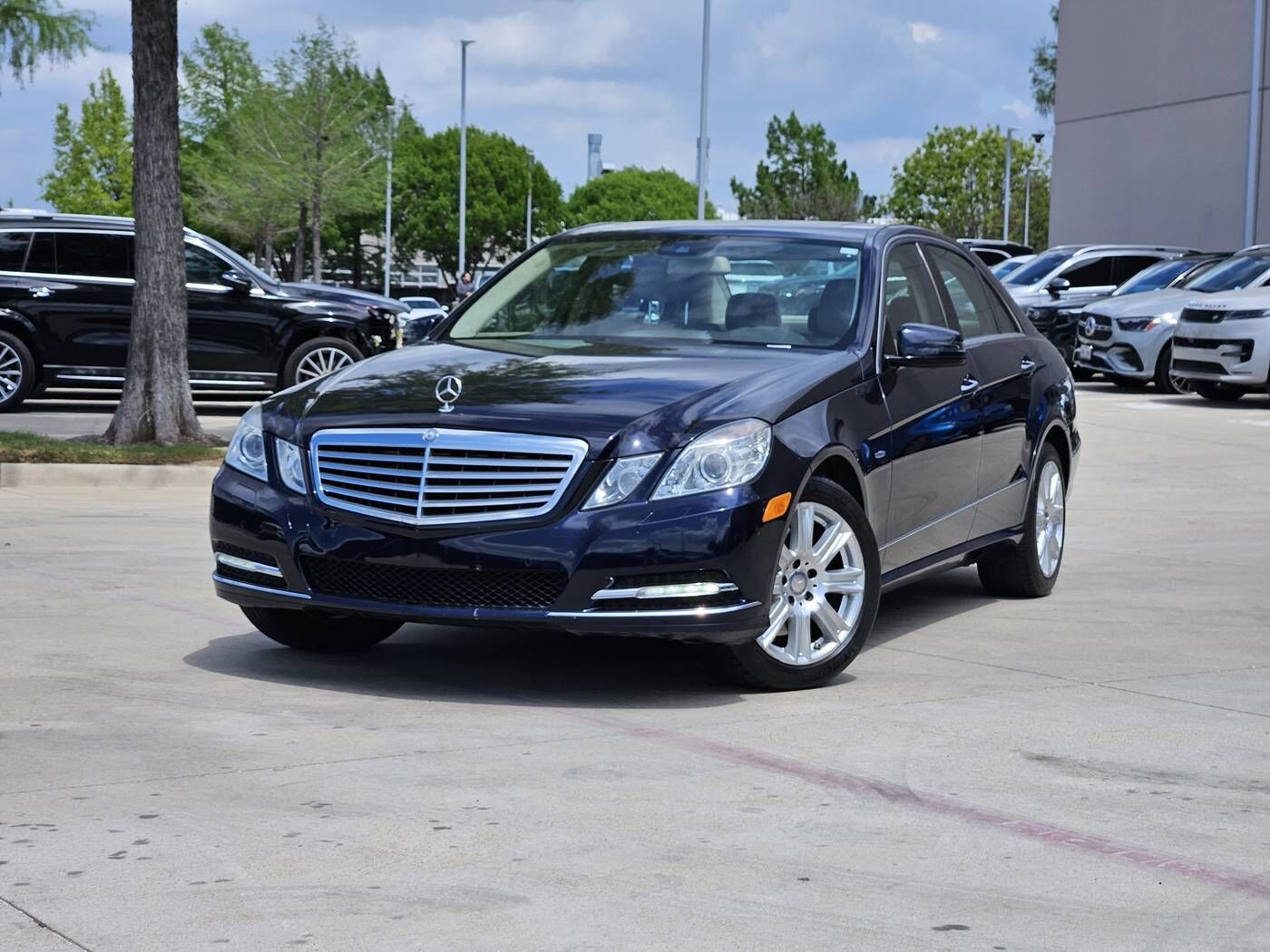 2012 MERCEDES-BENZ E-Class