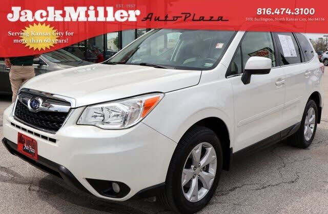 2016 SUBARU Forester