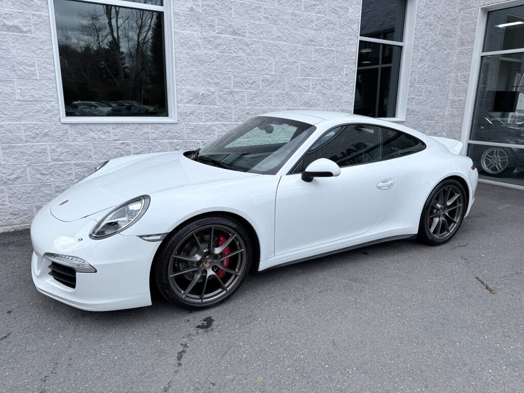 2013 PORSCHE 911