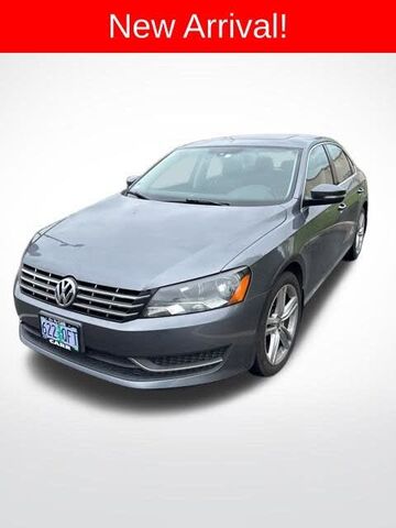 2014 VOLKSWAGEN Passat