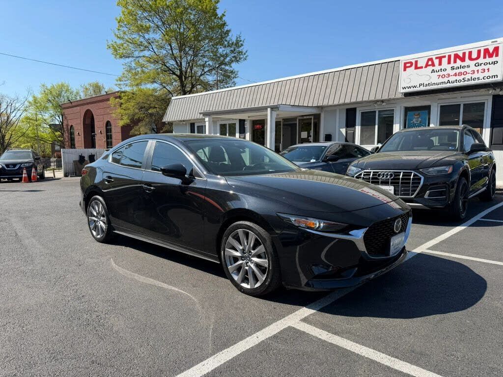 2022 MAZDA Mazda3