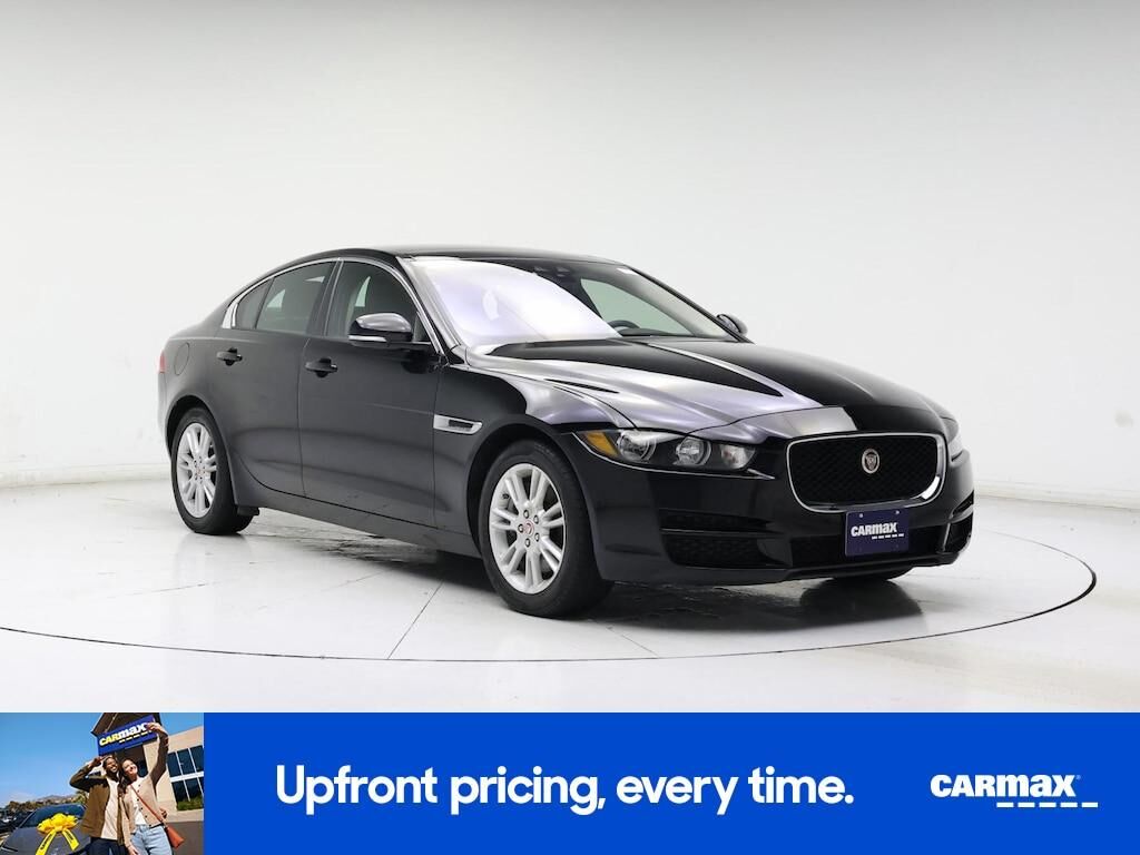 2017 JAGUAR XE