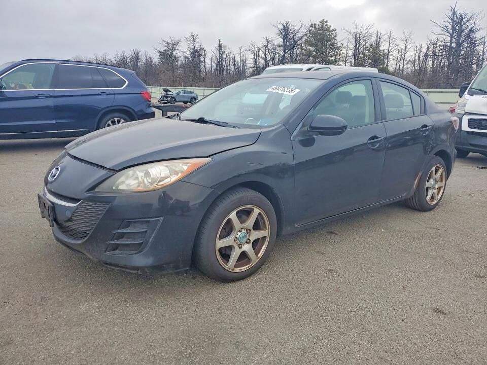 2010 MAZDA Mazda3
