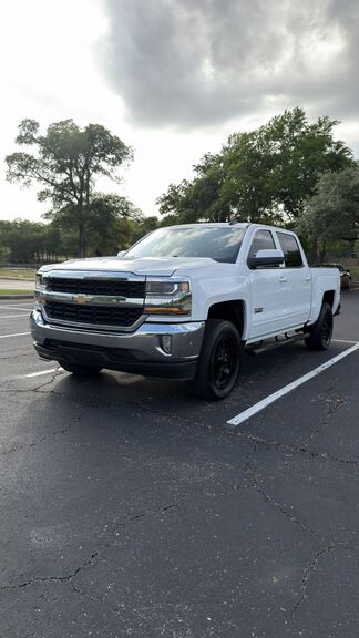 2018 CHEVROLET Silverado