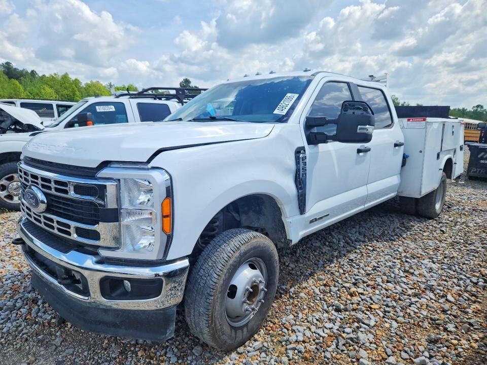 2023 FORD F-350