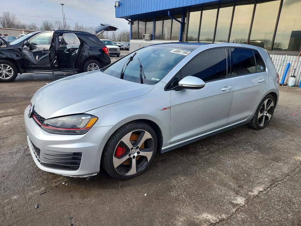 2016 VOLKSWAGEN Golf GTI