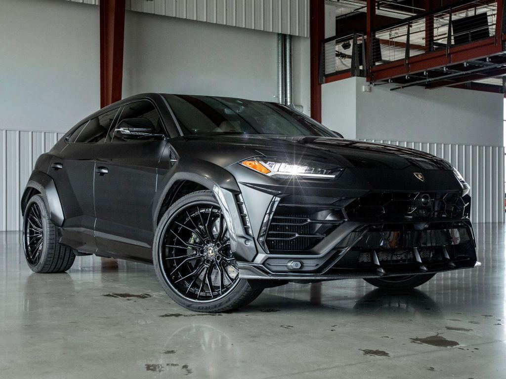 2019 LAMBORGHINI URUS