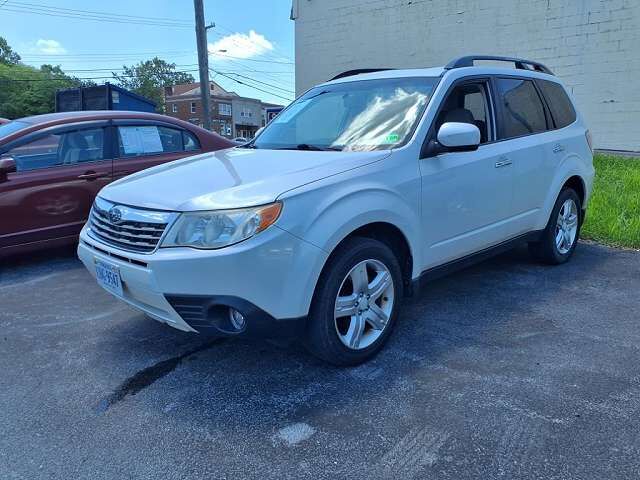 2010 SUBARU Forester