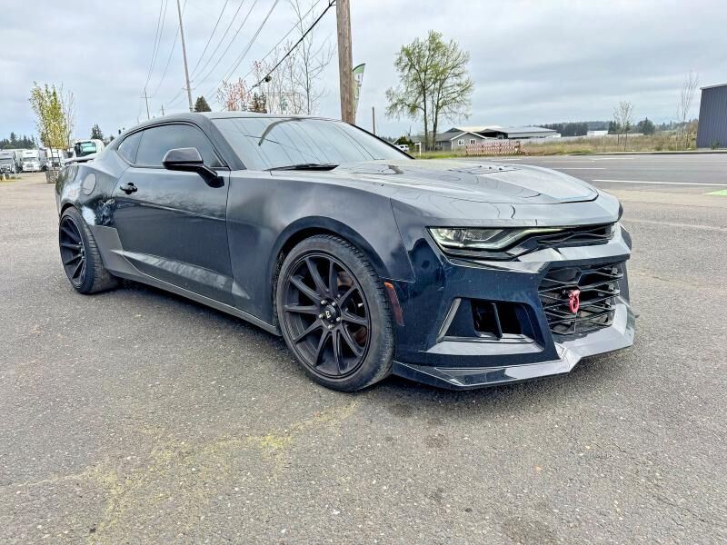 2019 CHEVROLET Camaro