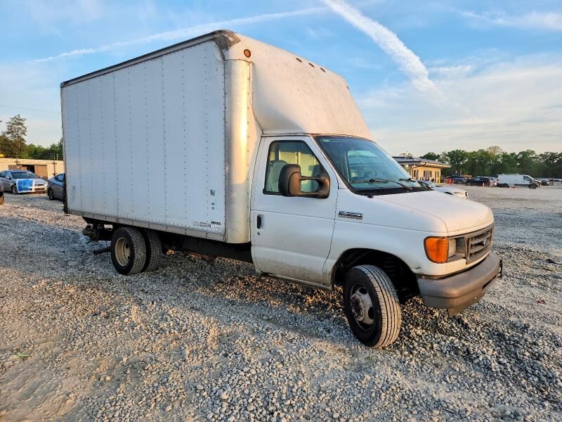 2007 FORD E-350