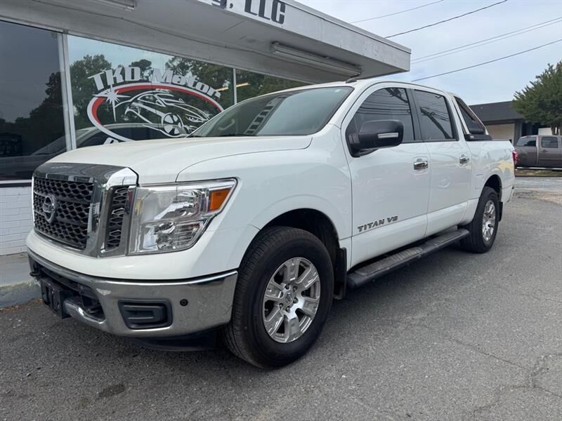 2018 NISSAN Titan