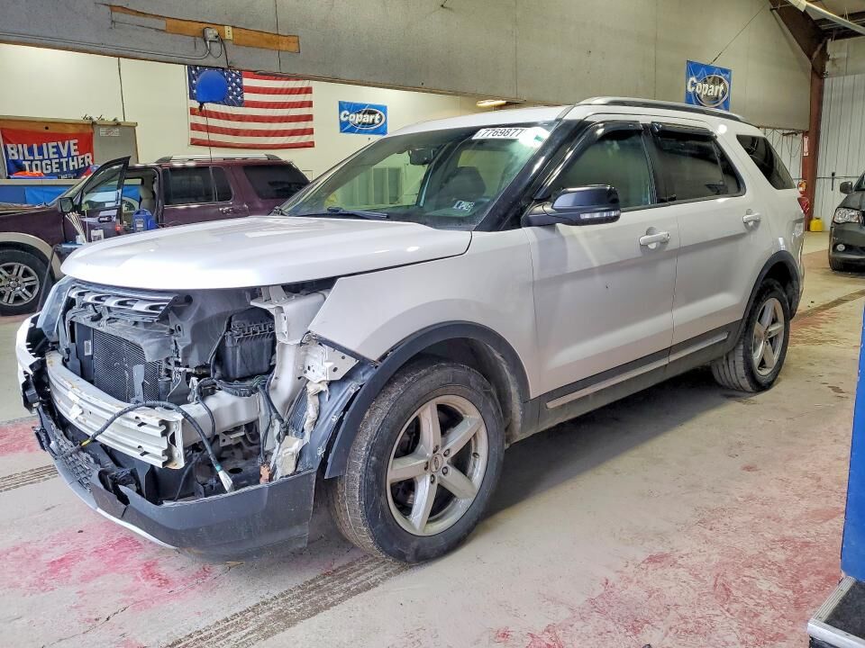 2016 FORD Explorer
