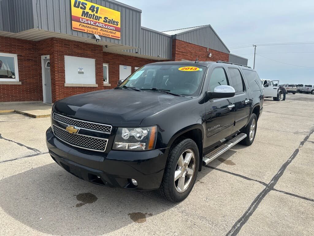 2013 CHEVROLET Suburban