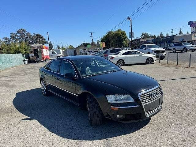2006 AUDI A8