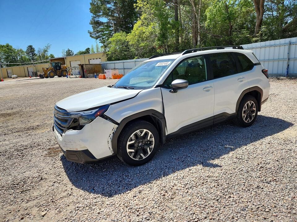2025 SUBARU Forester