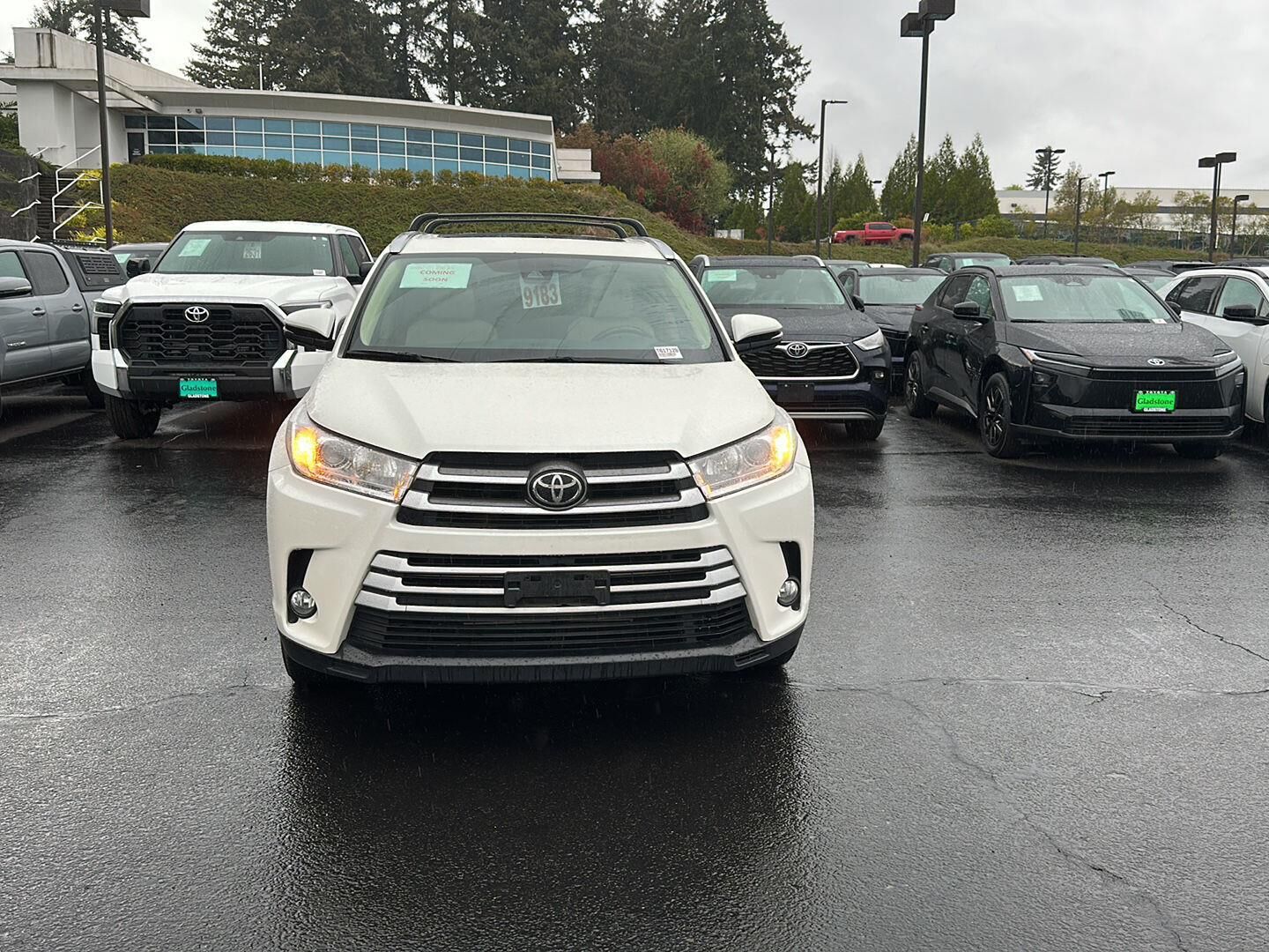 2019 TOYOTA Highlander